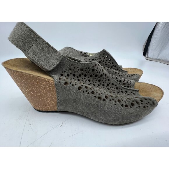A. Giannetti Womens Slingback Wedge Sandals Size 8.5 Gray Suede Cutouts Peep Toe - Picture 6 of 12